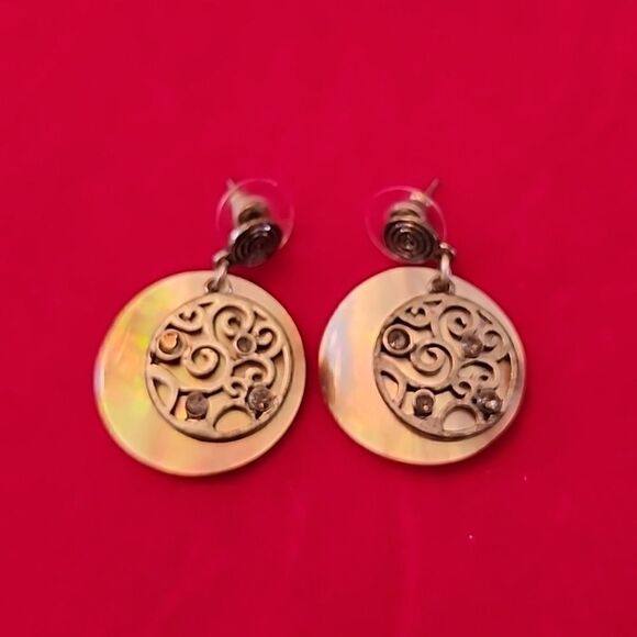 Abalone Shell Large Pendant Necklace and Earrings Set - Picture 2 of 2